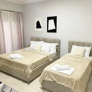 https://cozy-apartment-tirana-1001-6.hotels-in-tirana.com